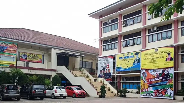 Jurusan Kuliah di STKIP Padang